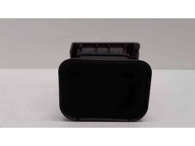 Recambio de rejilla aireadora para volvo s40 berlina 2.0 d summum referencia OEM IAM Y01128 39884 