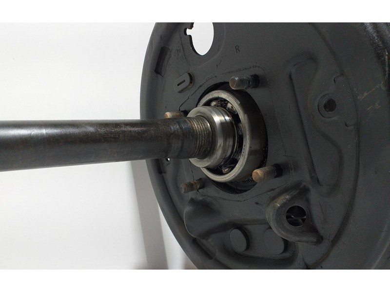 Recambio de mangueta trasera derecha para daihatsu feroza f-300 referencia OEM IAM HD 64842 