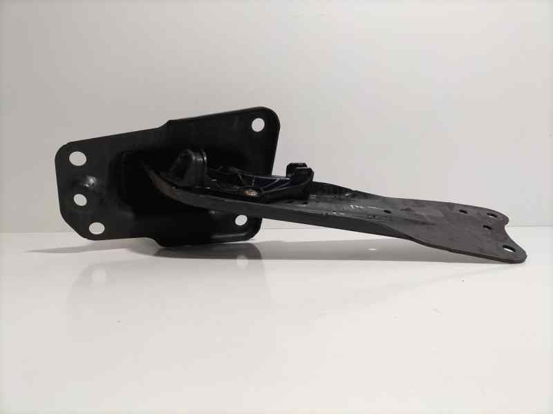 Recambio de brazo suspension inferior trasero derecho para volkswagen touran (1t2) edition referencia OEM IAM 1T0505226F 80438 R