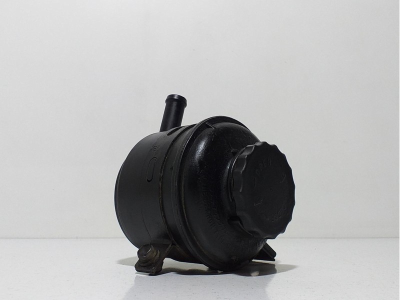 Recambio de deposito servo para daihatsu feroza f-300 referencia OEM IAM HD 64856 