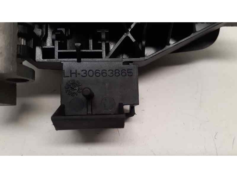 Recambio de maneta exterior delantera derecha para volvo s40 berlina 2.0 d summum referencia OEM IAM 30663865 39903 