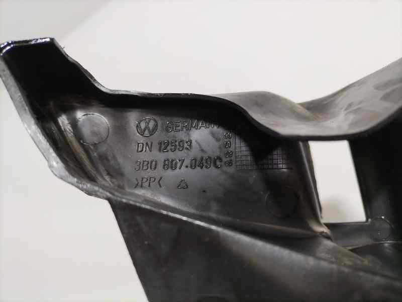 Recambio de guia paragolpes delantera izquierda para volkswagen passat berlina (3b2) comfortline referencia OEM IAM 3B0807049C 8