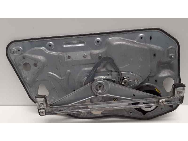 Recambio de elevalunas delantero derecho para volvo s40 berlina 2.0 d summum referencia OEM IAM 8679081 39917 