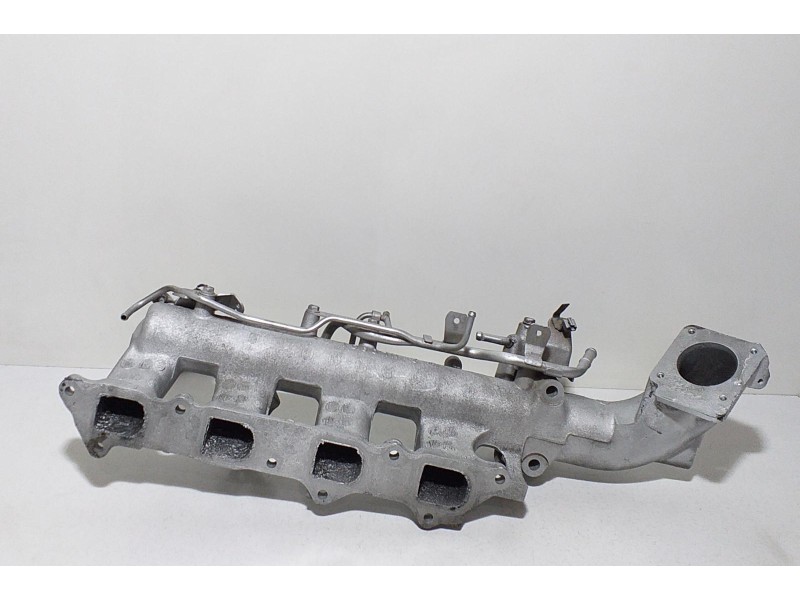 Recambio de colector admision para nissan x-trail (t30) elegance referencia OEM IAM NL0801 64880 