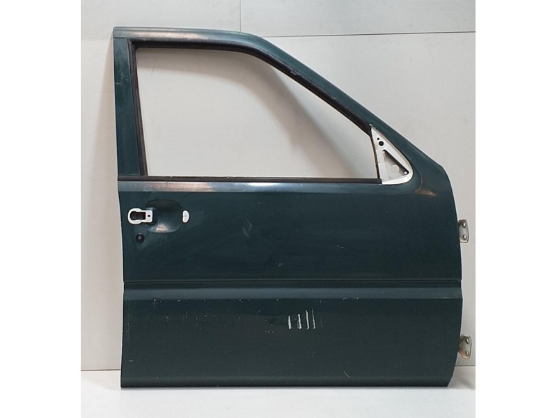 Recambio de puerta delantera derecha para nissan terrano/terrano.ii (r20) aventura referencia OEM IAM TD27TI 73416 