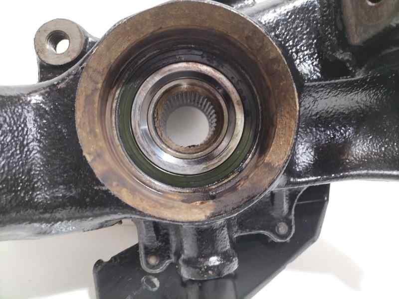 Recambio de mangueta delantera derecha para volkswagen passat berlina (3b2) comfortline referencia OEM IAM 8D0407258T 80468 