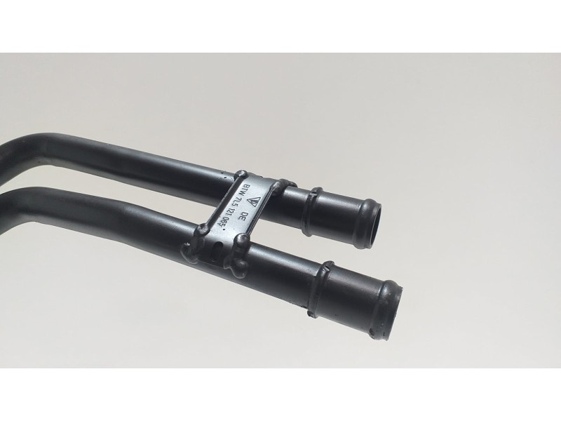 Recambio de tubo para porsche cayenne (typ 9pa) s referencia OEM IAM 7L5122073 53005 