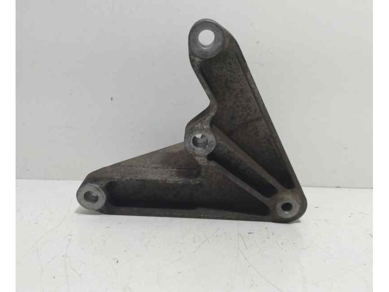 Recambio de soporte motor para opel insignia sports tourer cosmo referencia OEM IAM 13228289 85239 