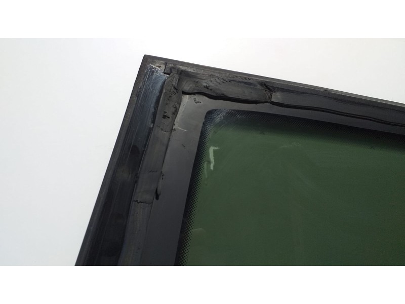 Recambio de luna trasera derecha para volkswagen golf vii lim. advance bluemotion referencia OEM IAM CLH 73432 R