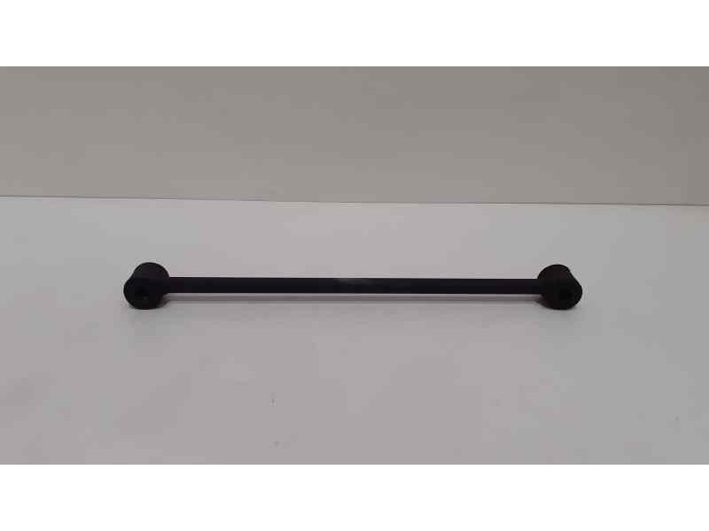 Recambio de brazo suspension superior trasero derecho para nissan x-trail (t30) comfort referencia OEM IAM  39969 