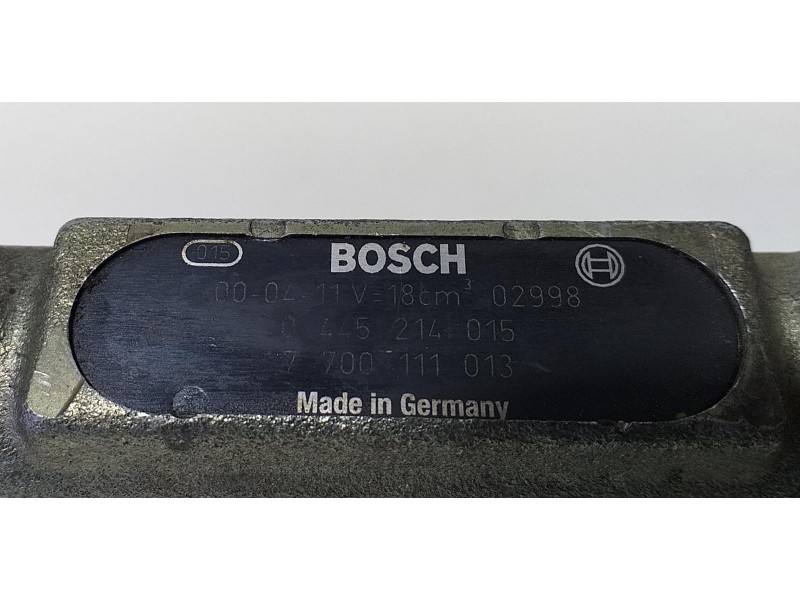 Recambio de rampa inyectora para renault laguna ii (bg0) authentique referencia OEM IAM 7700111013 73442 R