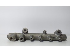 Recambio de rampa inyectora para opel astra h berlina cosmo referencia OEM IAM 0445214049 73448 R 2