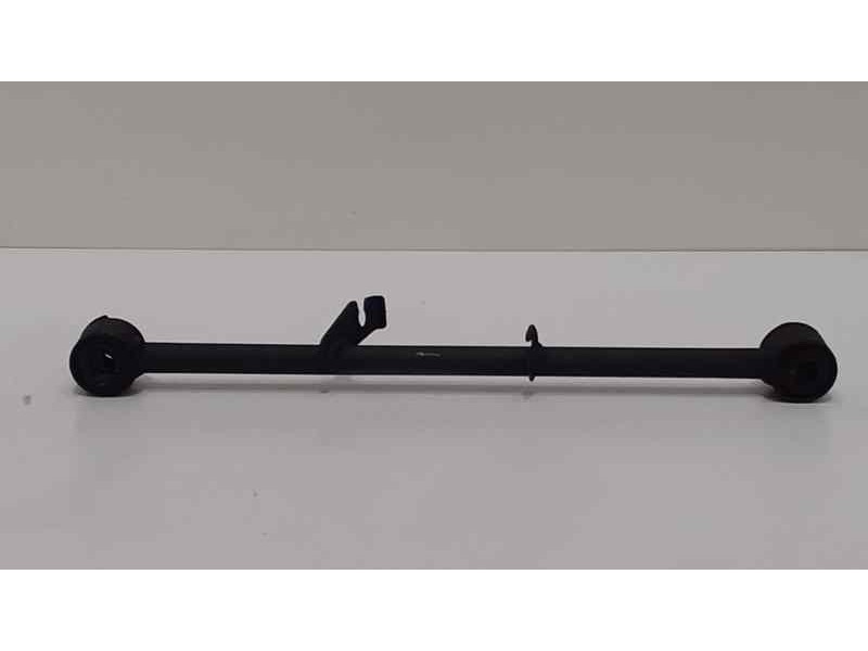 Recambio de brazo suspension inferior trasero izquierdo para nissan x-trail (t30) comfort referencia OEM IAM  39971 