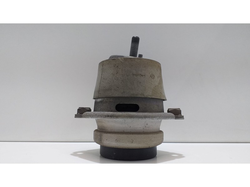 Recambio de soporte motor izquierdo para porsche cayenne (typ 9pa) s referencia OEM IAM 94837504901 53026 