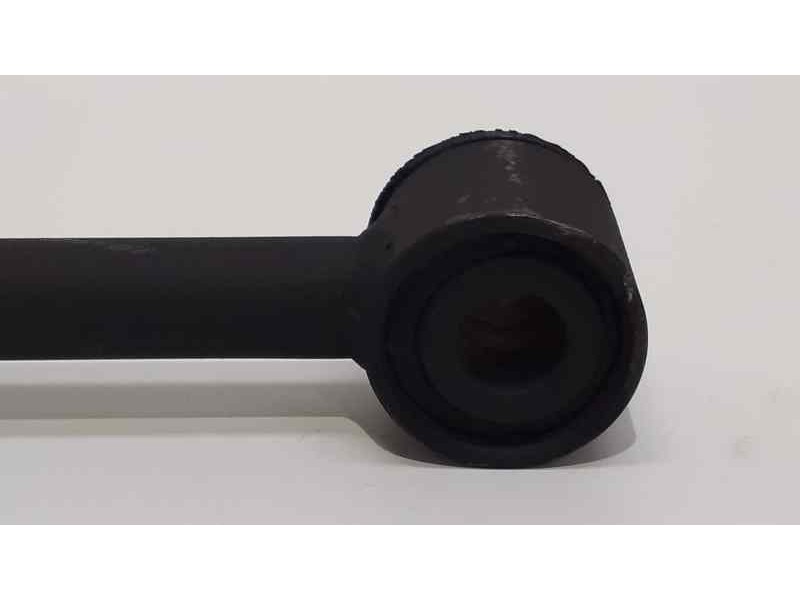 Recambio de brazo suspension inferior trasero derecho para nissan x-trail (t30) comfort referencia OEM IAM  39972 