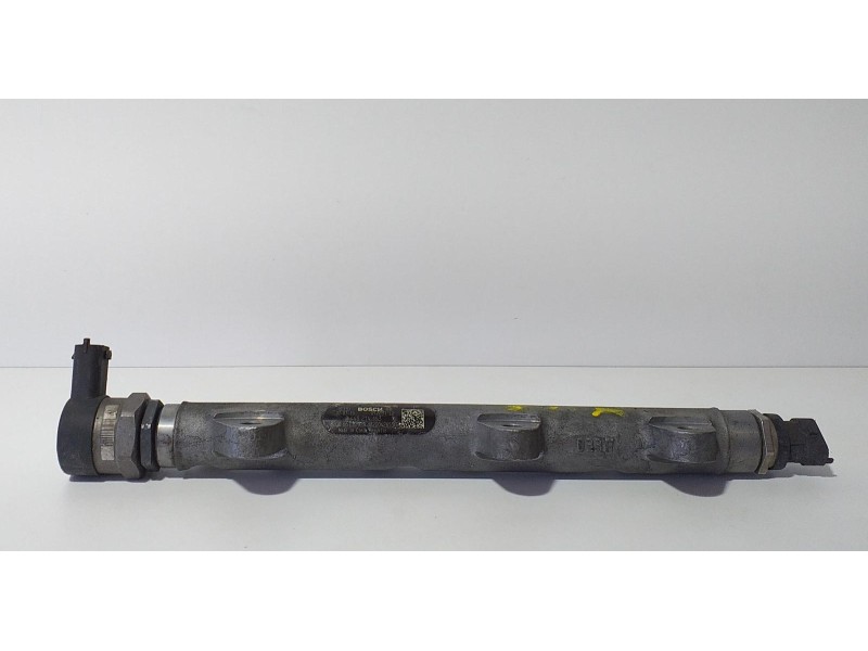 Recambio de rampa inyectora para opel vivaro caja abierta (07.2006 =>) plataforma alta referencia OEM IAM 8200661279A 73453 R