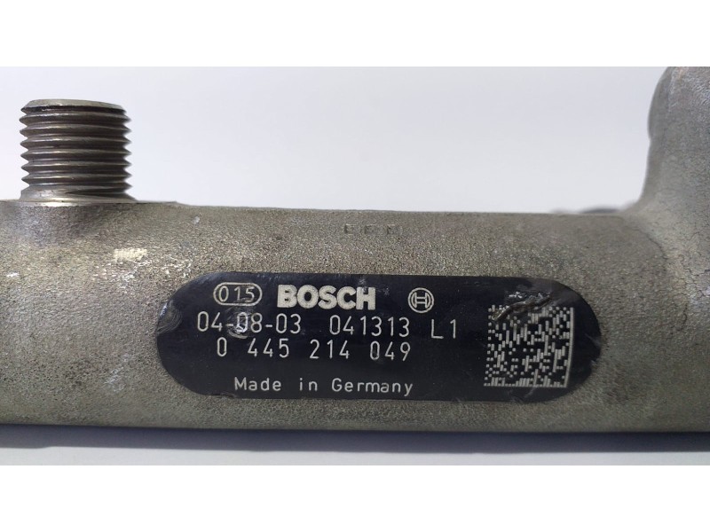 Recambio de rampa inyectora para opel astra h berlina cosmo referencia OEM IAM 0445214049 73455 R