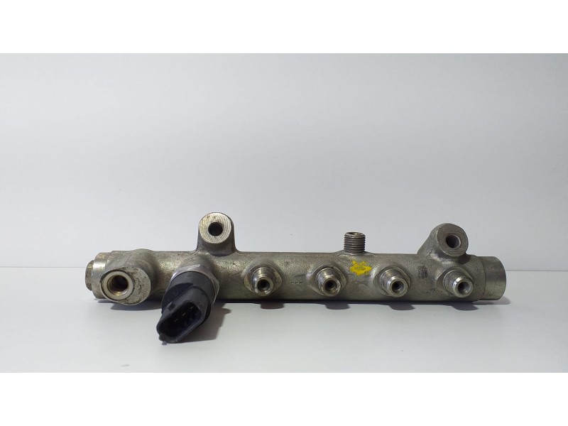 Recambio de rampa inyectora para opel astra h berlina cosmo referencia OEM IAM 0445214049 73455 R