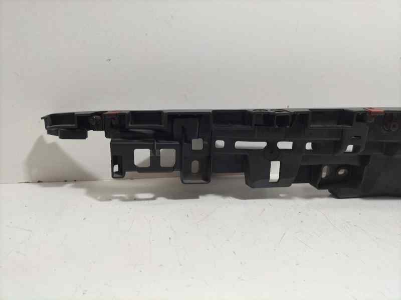 Recambio de travesaño superior para opel insignia sports tourer cosmo referencia OEM IAM 13250569 85250 