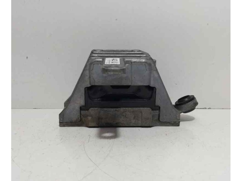 Recambio de soporte motor para opel insignia sports tourer cosmo referencia OEM IAM 13227717 85251 