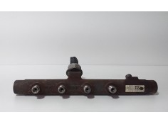 Recambio de rampa inyectora para renault megane ii berlina 3p confort authentique referencia OEM IAM 8200296867 73520 R