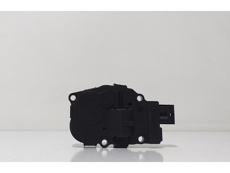 Recambio de motor apertura trampillas climatizador para bmw serie 3 coupe (e92) 320d referencia OEM IAM EFB331 65035 