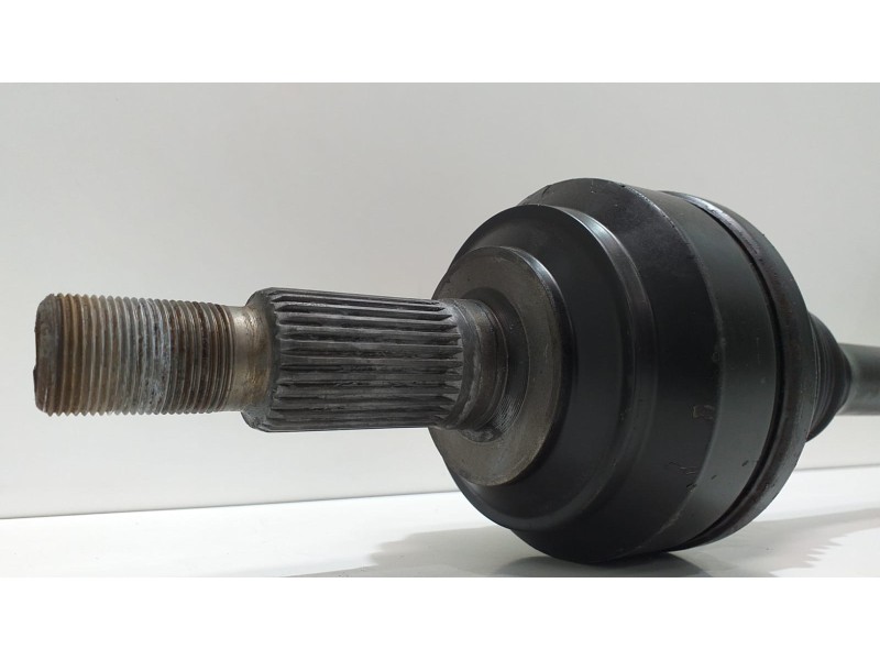 Recambio de transmision trasera izquierda para porsche cayenne (typ 9pa) s referencia OEM IAM 7L0501201A 53069 