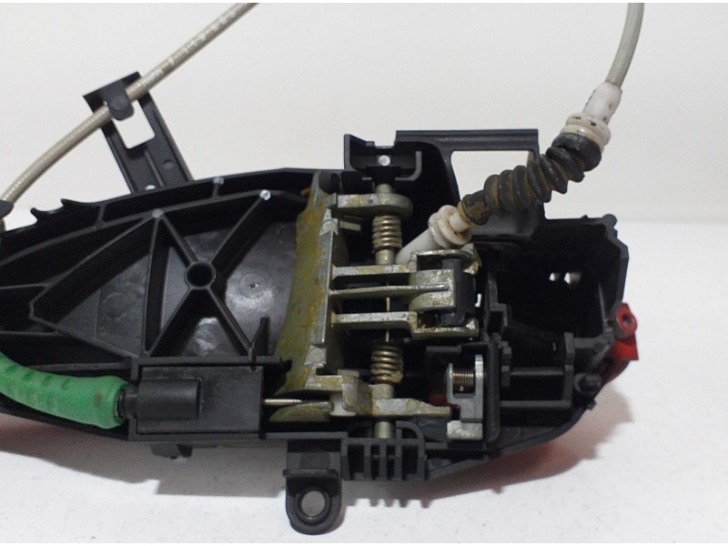 Recambio de maneta exterior delantera derecha para bmw serie 3 coupe (e92) 320d referencia OEM IAM 51217207540 65045 