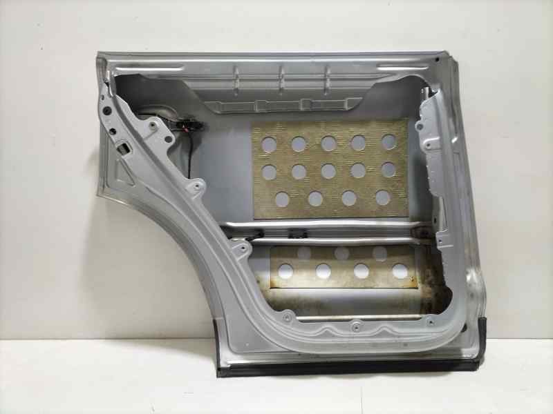 Recambio de puerta trasera izquierda para volkswagen touareg (7la) v6 referencia OEM IAM 7L0833055M 84577 