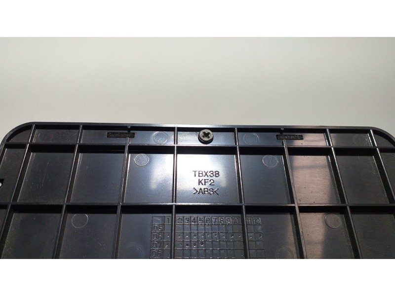 Recambio de guantera para chevrolet captiva 2.0 vcdi lt referencia OEM IAM TBX38 65096 