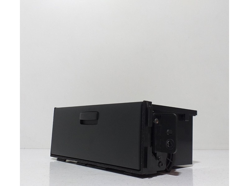 Recambio de guantera para chevrolet captiva 2.0 vcdi lt referencia OEM IAM TBX38 65096 