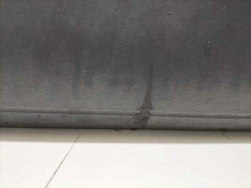 Recambio de puerta delantera izquierda para volkswagen touareg (7la) v6 referencia OEM IAM 7L0831055L 84579 