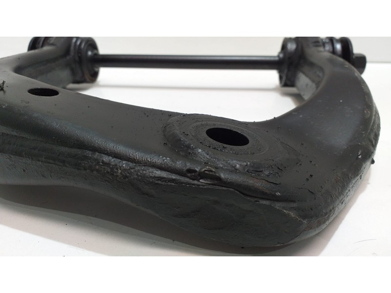 Recambio de brazo suspension superior delantero derecho para toyota land cruiser (j9) td vx (5-ptas.) (kzj95) referencia OEM IAM