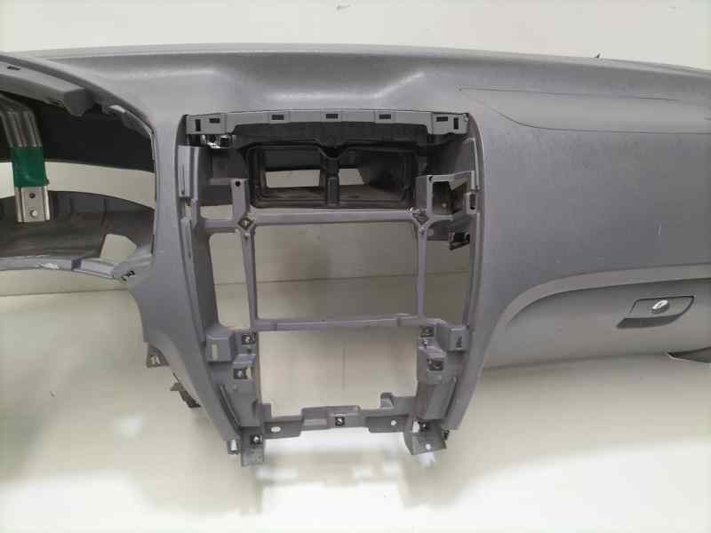 Recambio de salpicadero para hyundai tucson (jm) 2.0 crdi style referencia OEM IAM 847102E000 84586 