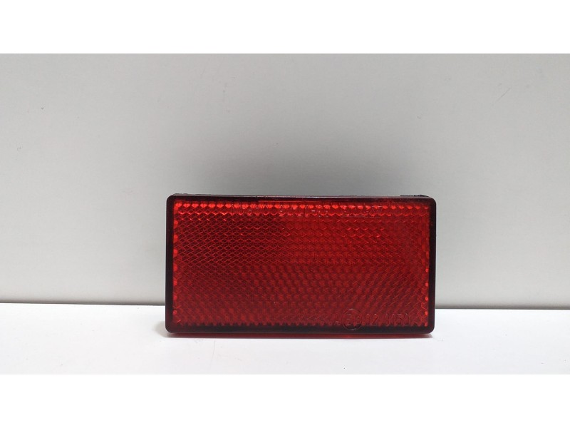 Recambio de catadioptrico trasero derecho para toyota land cruiser (j9) td vx (5-ptas.) (kzj95) referencia OEM IAM 1KZTE 53124 