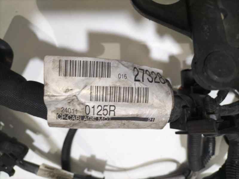 Recambio de caja reles / fusibles para renault megane iii berlina 5 p expression referencia OEM IAM 24010125R 80540 