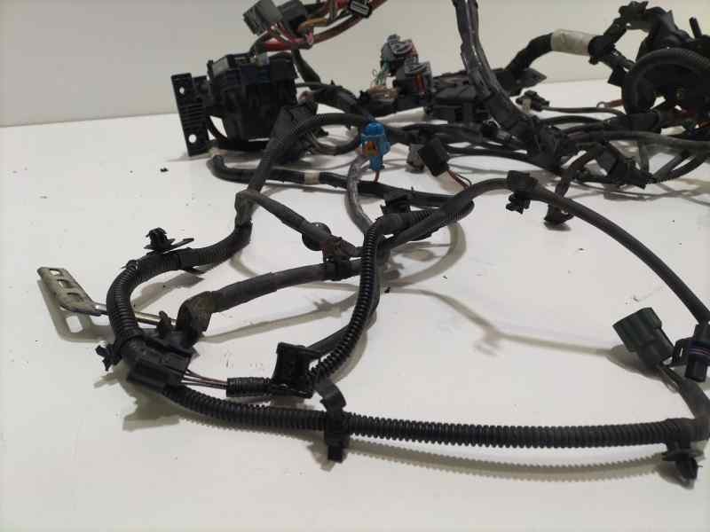 Recambio de caja reles / fusibles para renault megane iii berlina 5 p expression referencia OEM IAM 24010125R 80540 