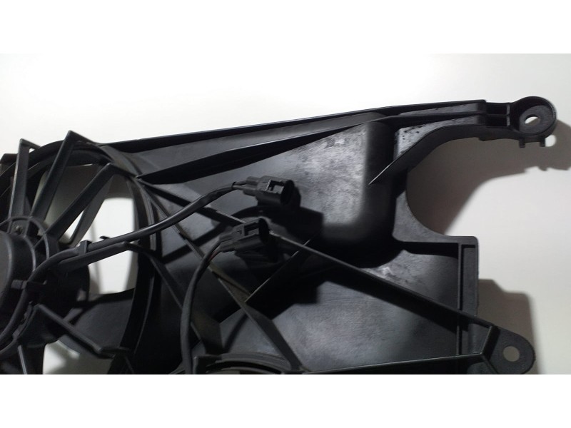 Recambio de electroventilador para chevrolet captiva 2.0 vcdi lt referencia OEM IAM 96837838 65121 