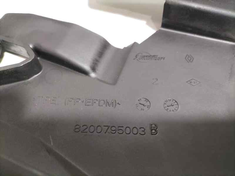 Recambio de moldura para renault megane iii berlina 5 p expression referencia OEM IAM 8200795003B 80541 