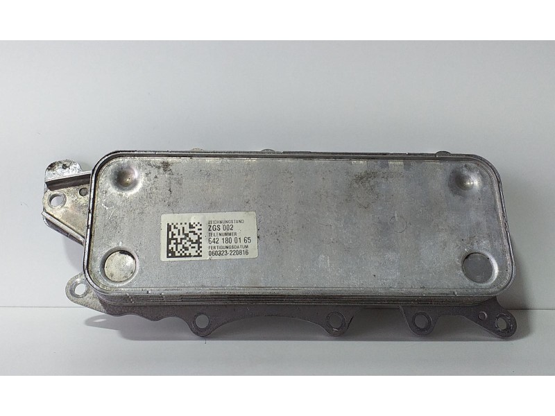 Recambio de enfriador aceite motor para mercedes-benz clase m (w164) 3.0 cdi cat referencia OEM IAM 6421800165 73596 R