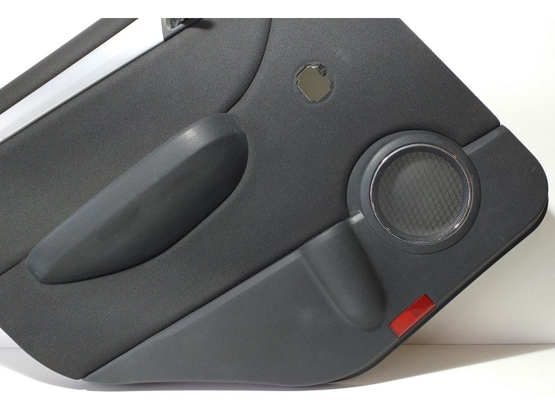 Recambio de guarnecido puerta trasera izquierda para mercedes-benz clase b (w245) 200 cdi (245.208) referencia OEM IAM 169730034