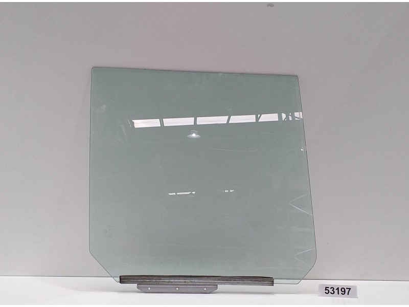 Recambio de luna trasera derecha para toyota land cruiser (j9) td vx (5-ptas.) (kzj95) referencia OEM IAM 6811360100 53197 