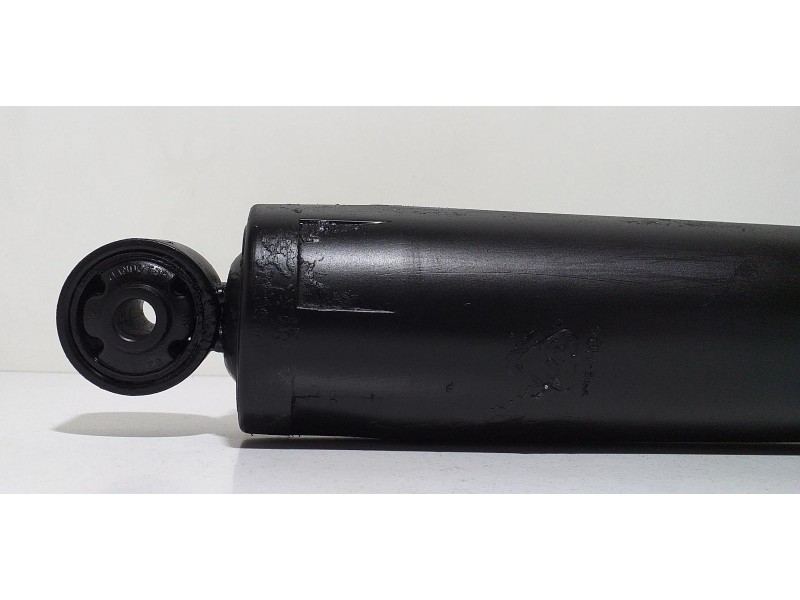 Recambio de amortiguador trasero izquierdo para chevrolet captiva 2.0 vcdi lt referencia OEM IAM 96863972 65183 