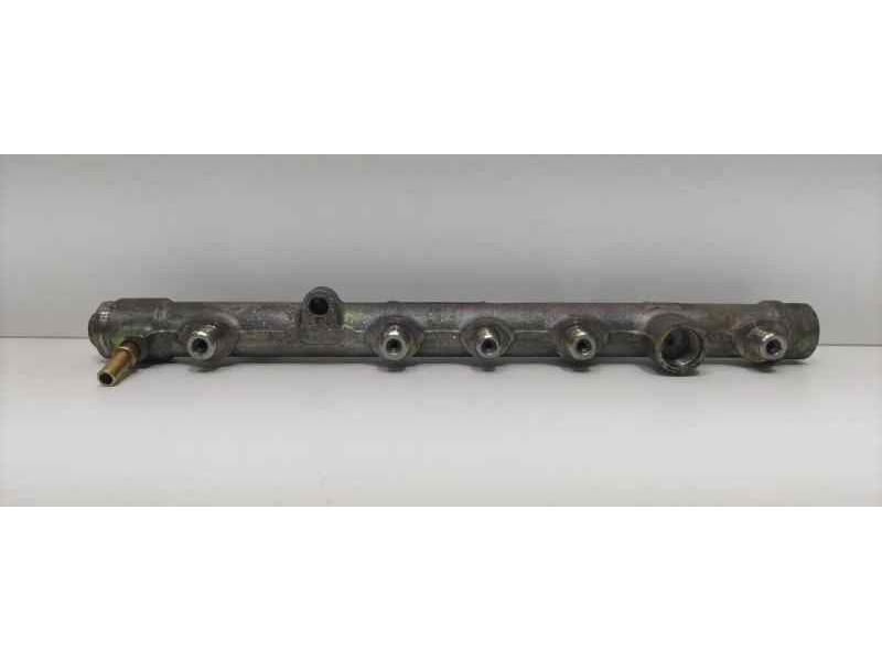 Recambio de rampa inyectora para renault megane ii coupe/cabrio confort authentique referencia OEM IAM 8200330912 85410 