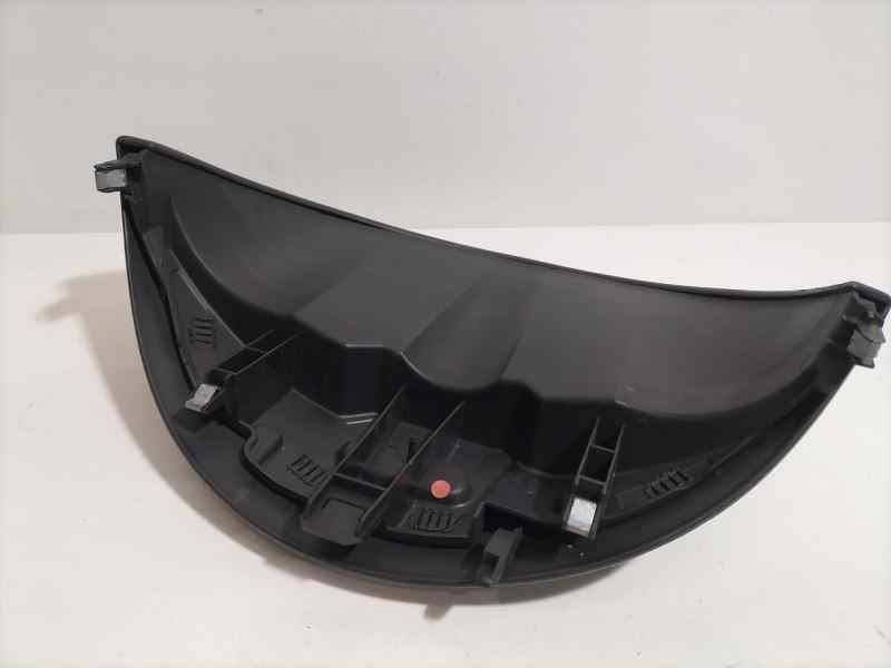 Recambio de molduras delanteras para peugeot 207 confort referencia OEM IAM 9650082677 80576 