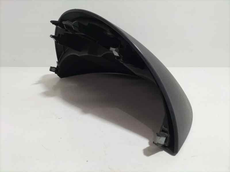 Recambio de molduras delanteras para peugeot 207 confort referencia OEM IAM 9650082677 80576 
