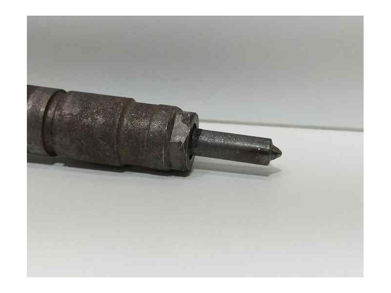 Recambio de inyector para renault megane ii coupe/cabrio confort authentique referencia OEM IAM 8200100272 85419 