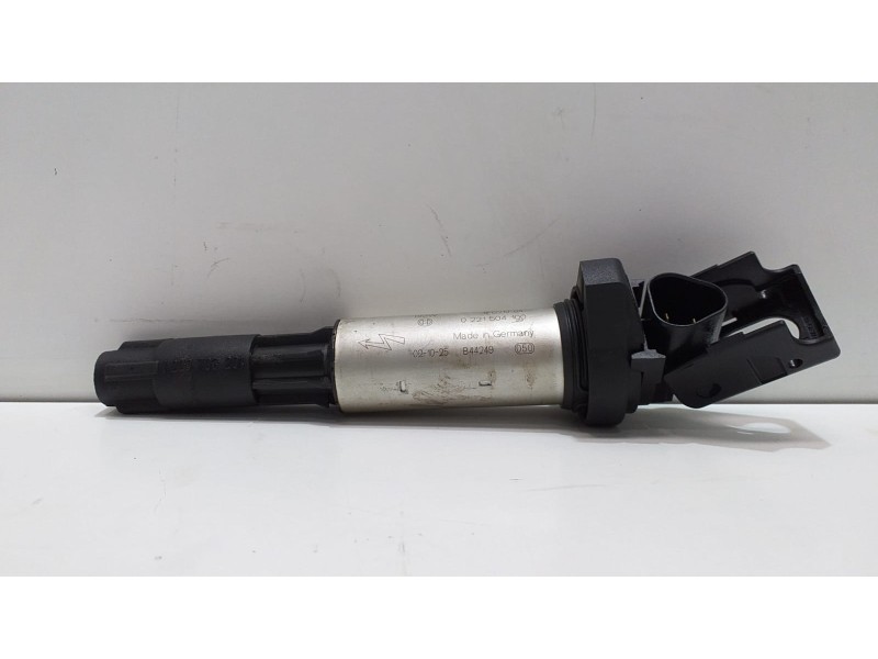 Recambio de bobina encendido para bmw serie 7 (e65/e66) 735i referencia OEM IAM 0221504100 53241 