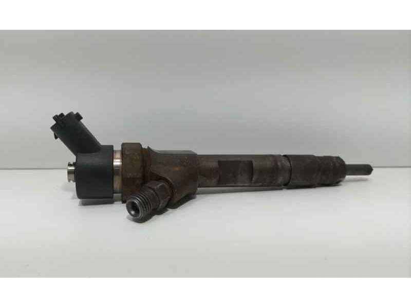 Recambio de inyector para renault megane ii coupe/cabrio confort authentique referencia OEM IAM 8200100272 85420 