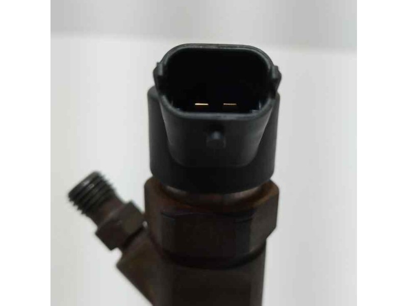 Recambio de inyector para renault megane ii coupe/cabrio confort authentique referencia OEM IAM 8200100272 85420 